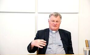 Bischof Manfred Scheuer beim Interview anl?sslich seines 70. Geburtstags.